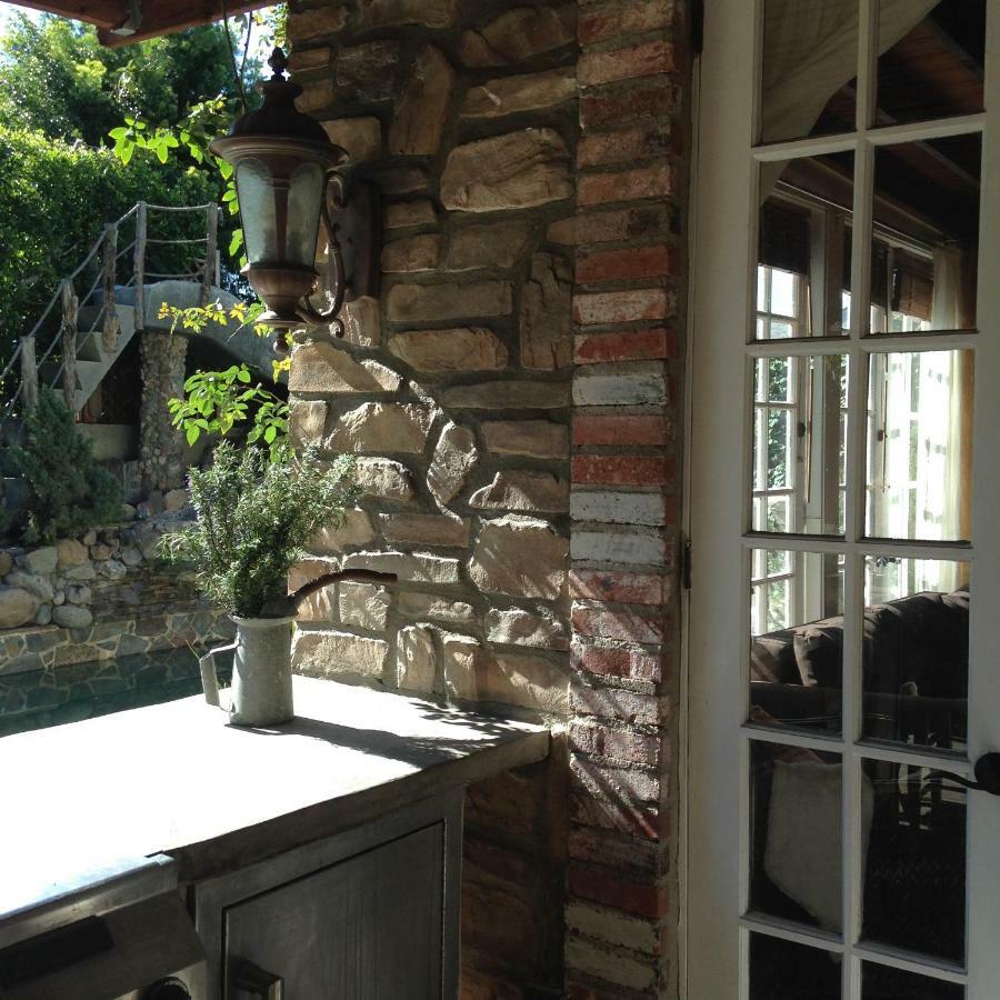 Under The Tuscan Sun Cottage In West Los Angeles Esterno foto